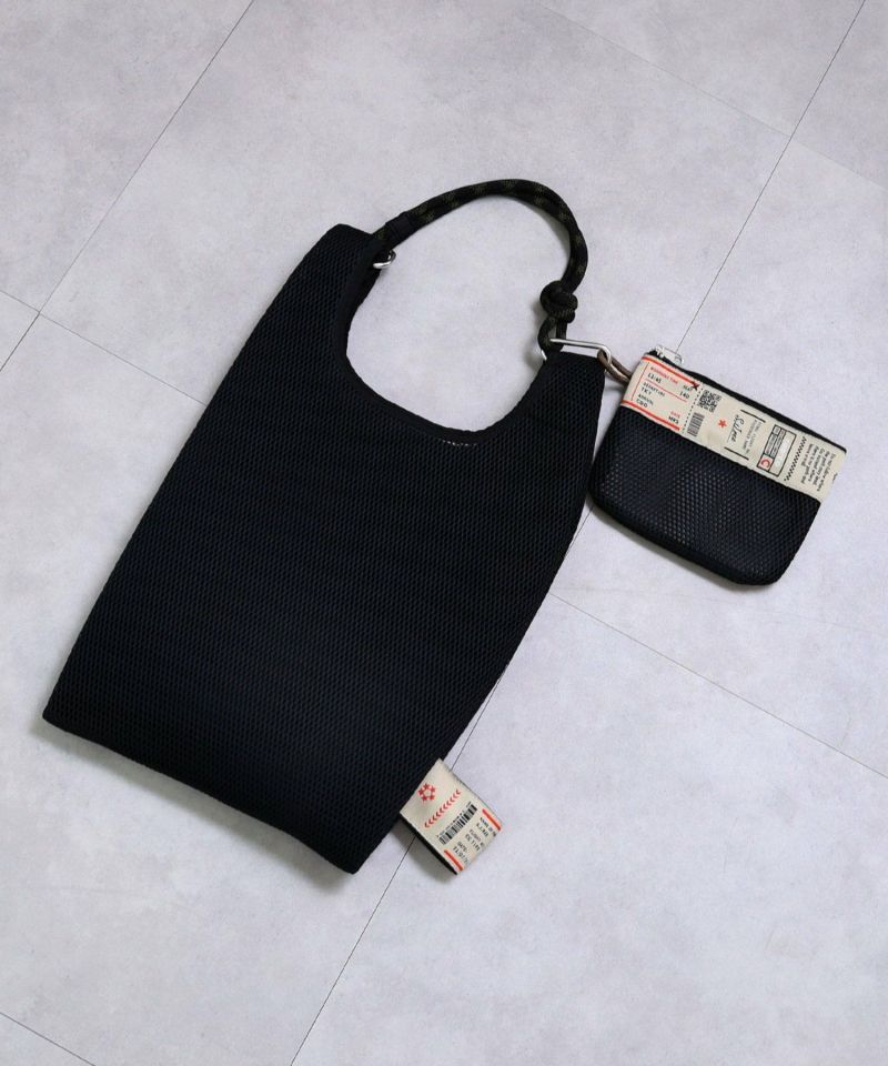 【COO SPECIAL WEEK】標誌膠帶 Marche 型單肩包 / A4 兼容
